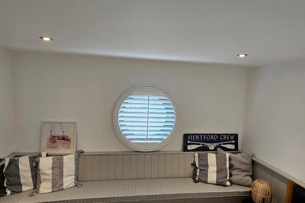 Humberston Boathouse Lodge & Hot Tub - Cleethorpes Beach Cabin Chalet Bagian luar foto